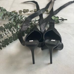 Max Mara strappy  black pumps